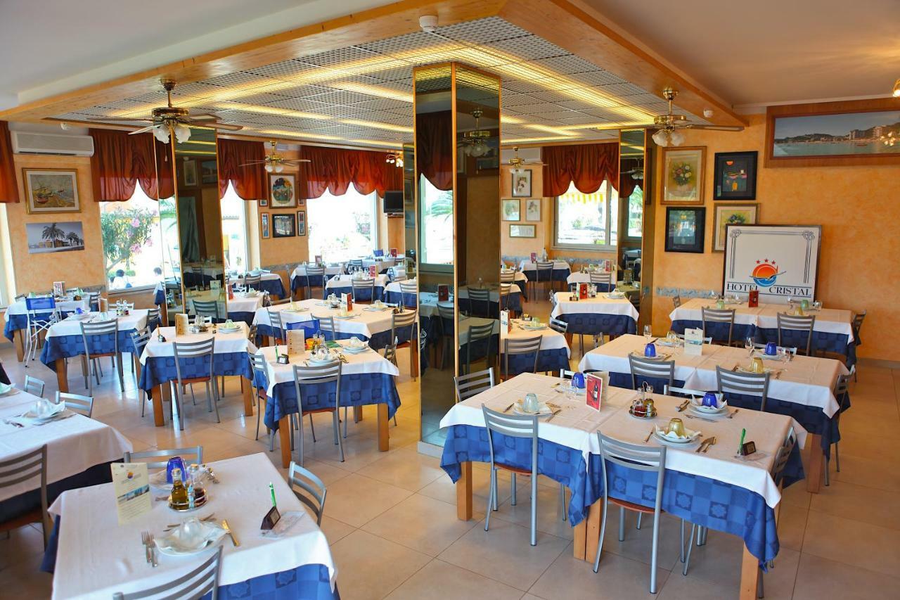 Hotel Cristal Cupra Marittima Exteriér fotografie